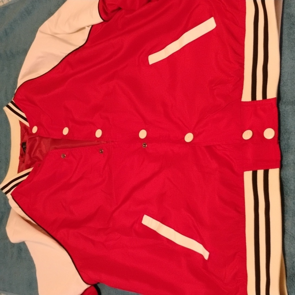Jackets - Picture 2 of 3